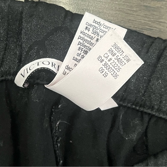 Victoria’s Secret PJ Bottoms - Picture 10 of 10